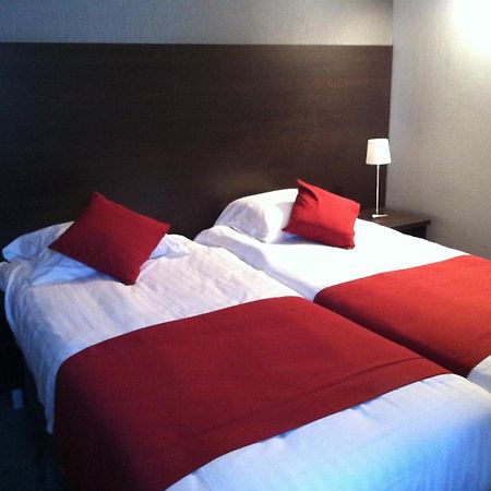 Logis - Hotel Du Nord Et Restaurant La Table D'Elisa Compiegne Ngoại thất bức ảnh