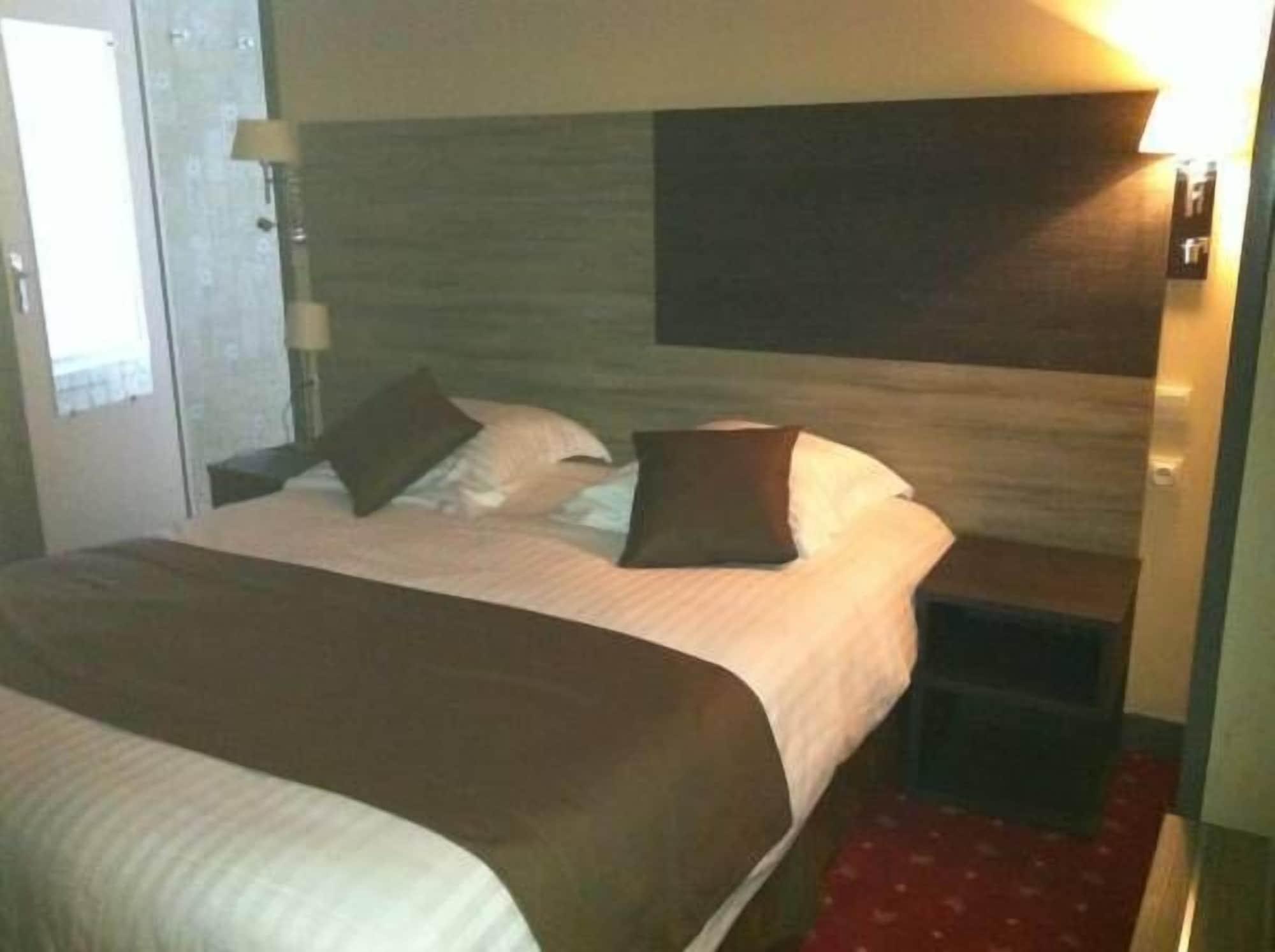 Logis - Hotel Du Nord Et Restaurant La Table D'Elisa Compiegne Ngoại thất bức ảnh